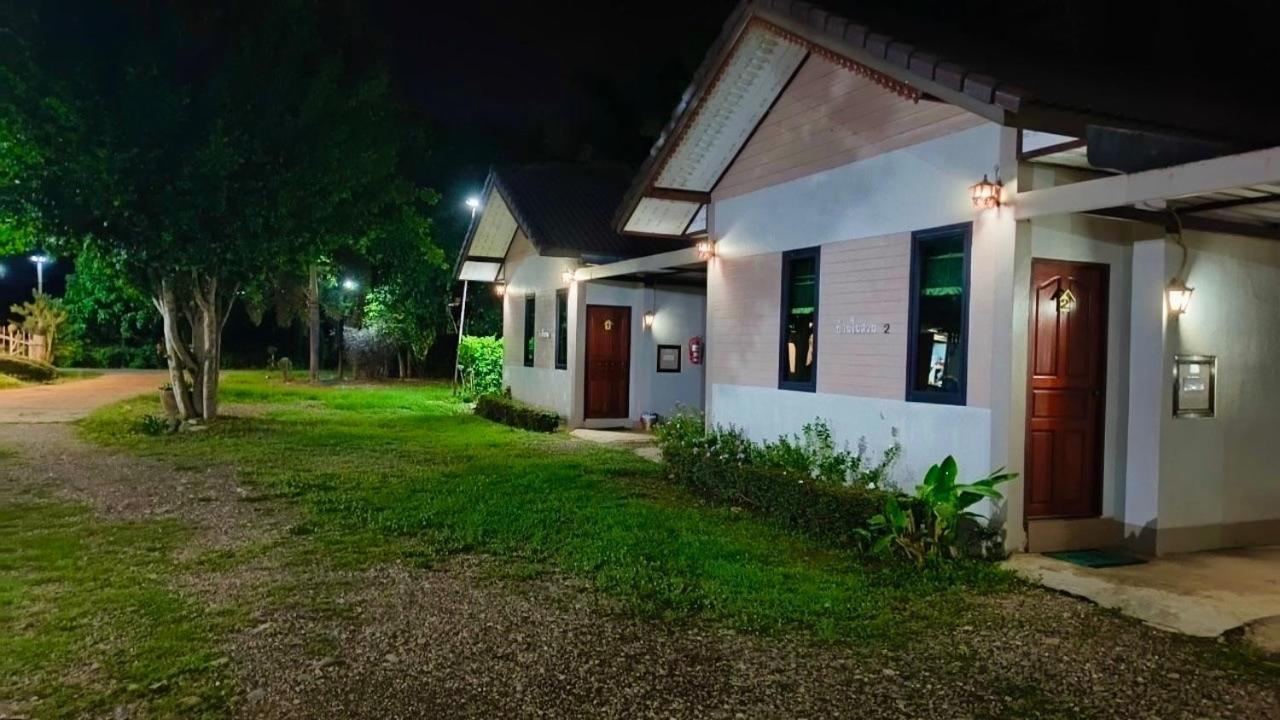นะลาวิว รีสอร์ท ปัว Nala View Resort Pua Exterior foto